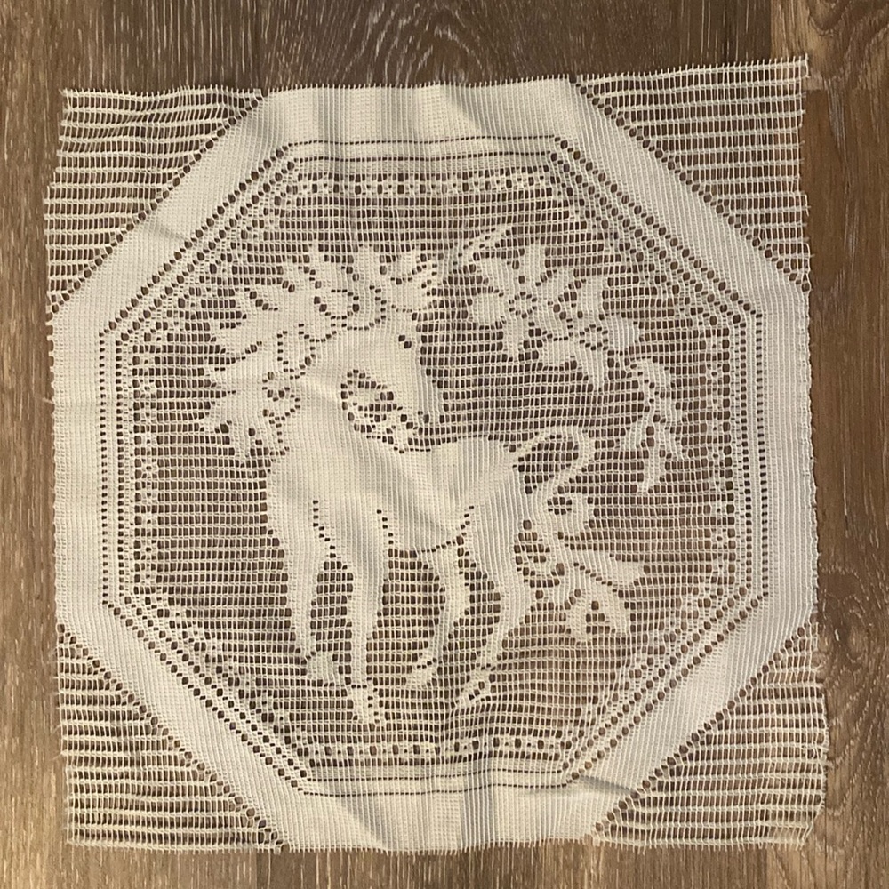 Lace unicorn